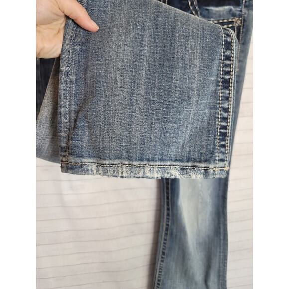 MISS ME BOOT CUT JEANS W EMBROIDERED POCKETS, SZ 30x29 inseam - Picture 3 of 16